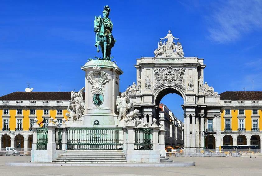Xavier - Alfama Apartment River View Lisbon Exterior photo